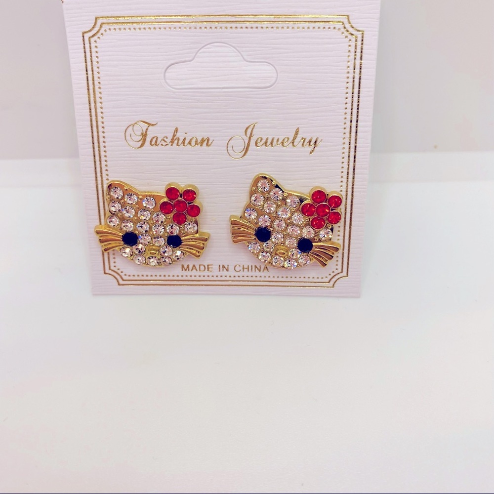 Earrings Hello Kitty pierced.Sparkly